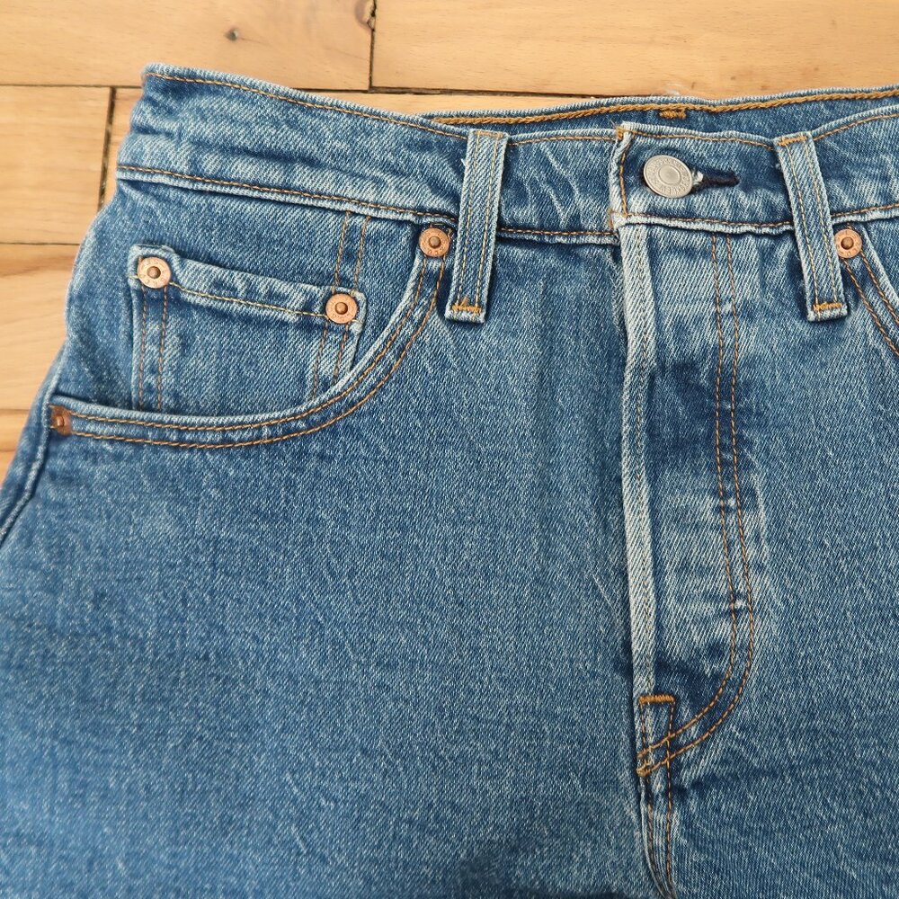 Levi's 501 Original Women's Shorts - Picture 8 of 8